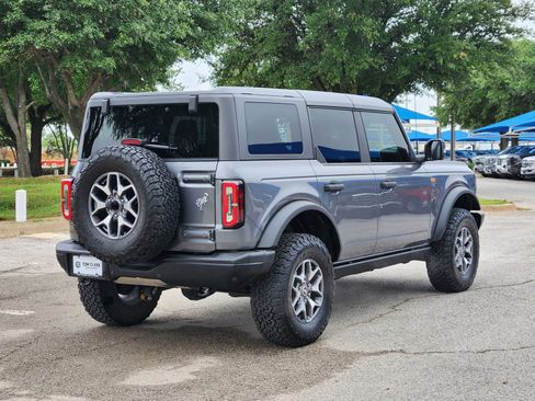 Used 2023 Ford Bronco Badlands AWD/4WD image 5