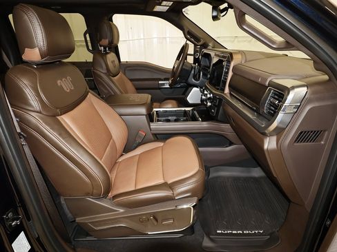 New 2025 Ford F250 King Ranch w/ Chrome Package image 16