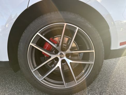 Used 2022 Porsche Macan S image 29