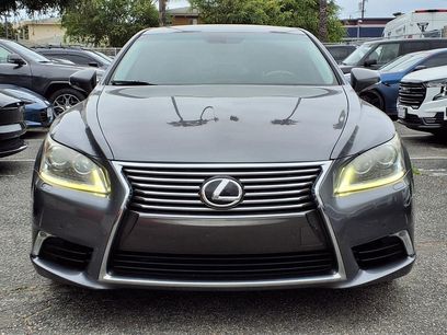 Used 2013 Lexus LS 460 w/ Comfort Pkg