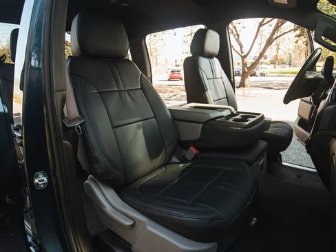 Used 2020 Chevrolet Silverado 1500 LT w/ All-Star Edition image 29