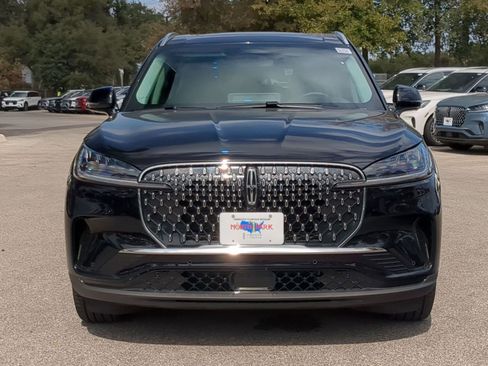 New 2025 Lincoln Aviator 2WD image 8