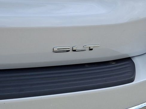 Certified 2023 GMC Yukon XL SLT w/ SLT Premium Package image 33