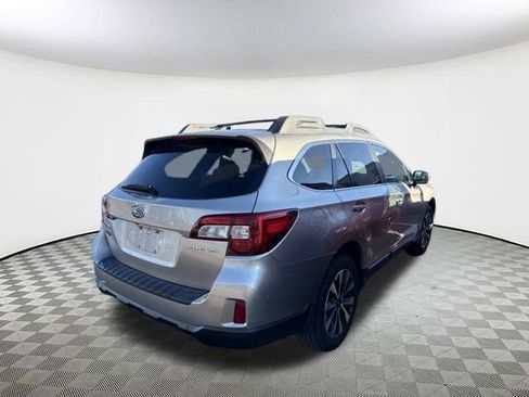 Used 2015 Subaru Outback 2.5i Limited image 6