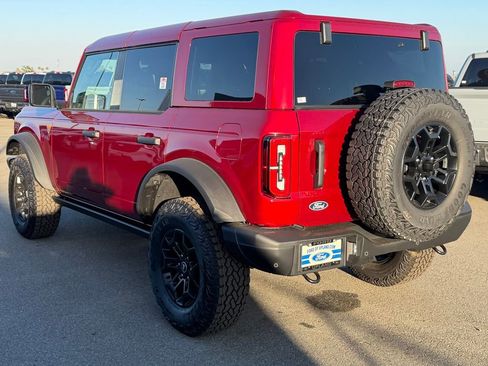 New 2026 Ford Bronco Badlands AWD/4WD image 4