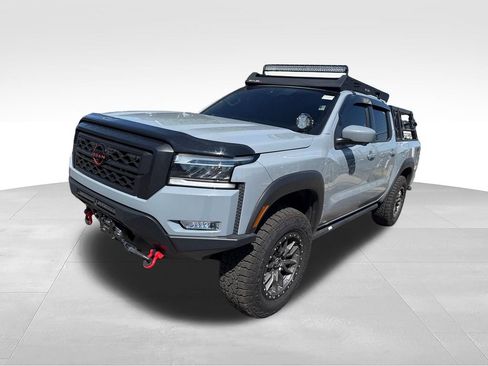 Used 2024 Nissan Frontier PRO-4X w/ Pro Convenience Package AWD/4WD image 4