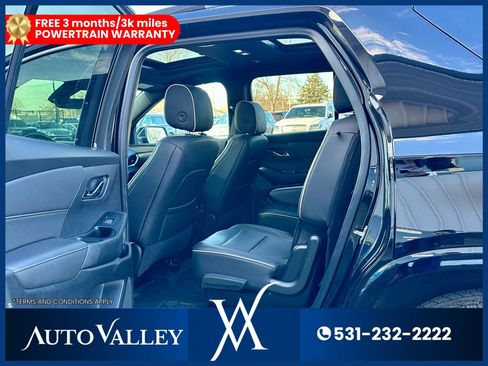 Used 2022 Chevrolet Traverse Premier w/ LPO, Floor Liner Package AWD/4WD image 23