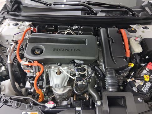 Used 2025 Honda Accord Sport image 79