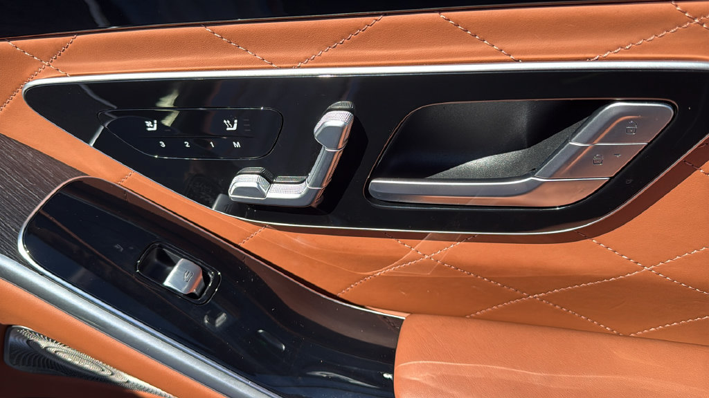 Certified 2023 Mercedes-Benz S 500 4MATIC image 14