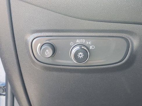 Certified 2024 Chevrolet Equinox LT AWD/4WD image 9