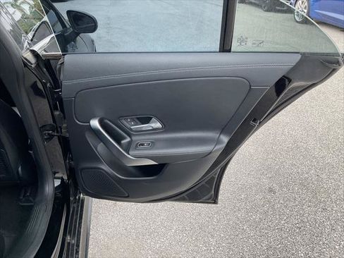 Used 2020 Mercedes-Benz CLA 250 image 19