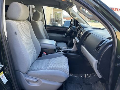 Used 2012 Toyota Tundra RWD image 18