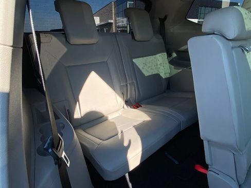 Used 2021 Volkswagen Atlas SE w/ Panoramic Sunroof Package AWD/4WD image 25