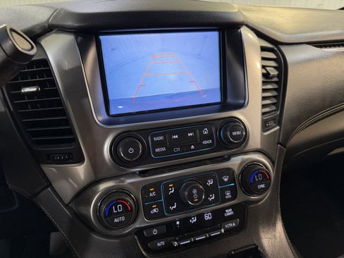 Used 2017 Chevrolet Tahoe LS w/ Enhanced Driver Alert Package image 19