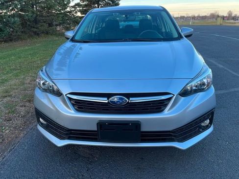 Used 2022 Subaru Impreza Premium image 4