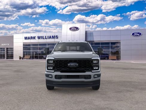 New 2026 Ford F250 XLT w/ XLT Premium Package AWD/4WD image 6