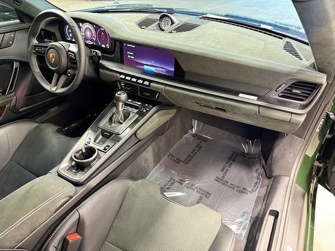 Certified 2026 Porsche 911 GT3 RWD image 14