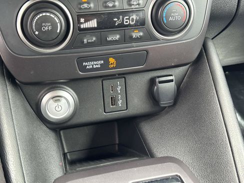 Used 2025 Nissan Leaf S FWD image 24