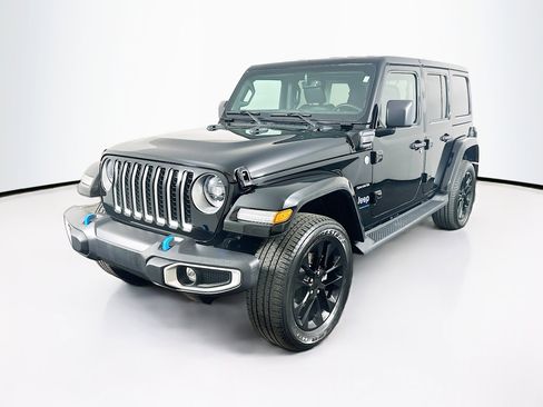 Used 2023 Jeep Wrangler Sahara w/ Cold Weather Group image 3