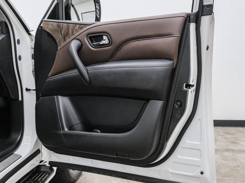 Used 2023 INFINITI QX80 Premium Select w/ Cargo Package image 54