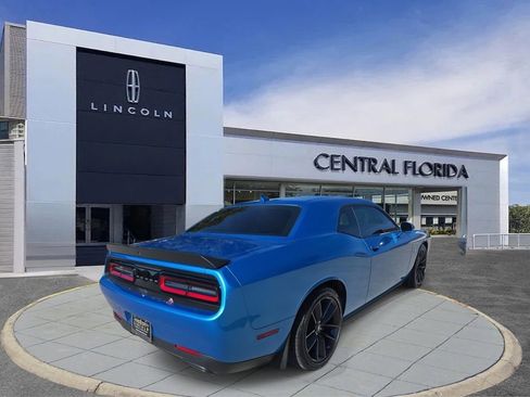 Used 2019 Dodge Challenger R/T Scat Pack image 3