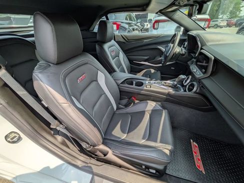 Used 2024 Chevrolet Camaro SS RWD image 18