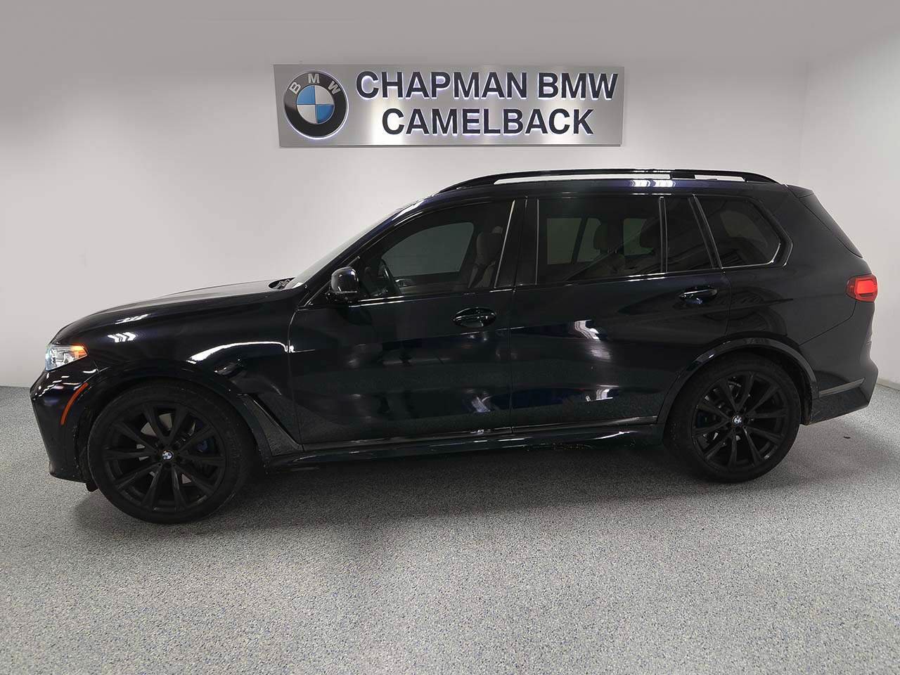 Used 2021 BMW X7 xDrive40i w/ M Sport Package AWD/4WD image 3