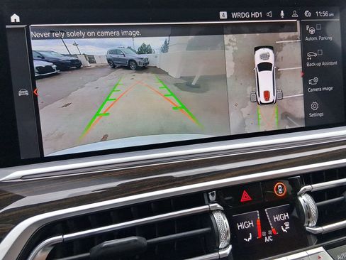 Used 2019 BMW X7 xDrive40i w/ Premium Package image 25