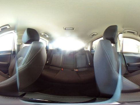 Used 2025 Kia K5 LXS image 37