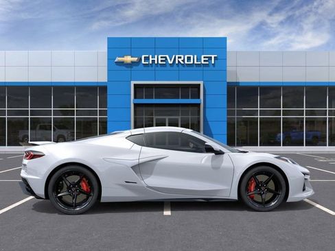 New 2025 Chevrolet Corvette E-Ray w/ Battery Protection Package image 5