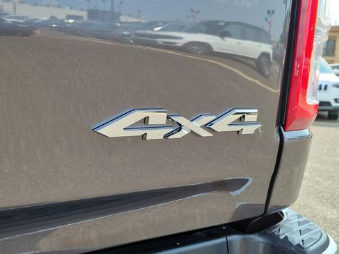 Used 2022 RAM 1500 Big Horn image 32