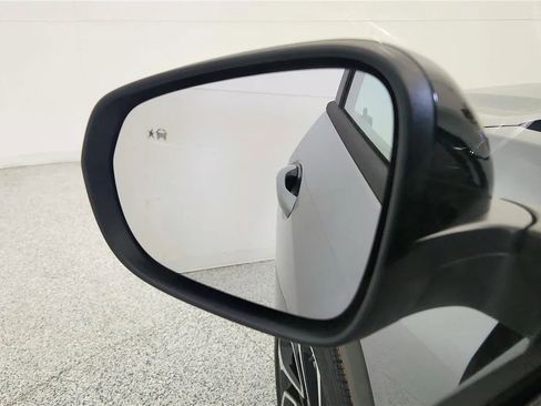 New 2026 Chevrolet Trax RS w/ Driver Confidence Package FWD image 24