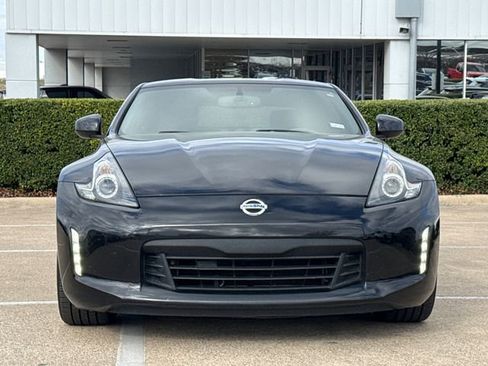 Used 2020 Nissan 370Z Touring Sport image 3
