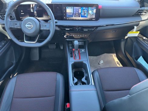 New 2026 Nissan Kicks SR w/ SR Premium Package AWD/4WD image 9