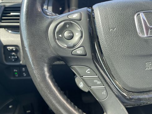 Used 2018 Honda Ridgeline RTL-E image 13