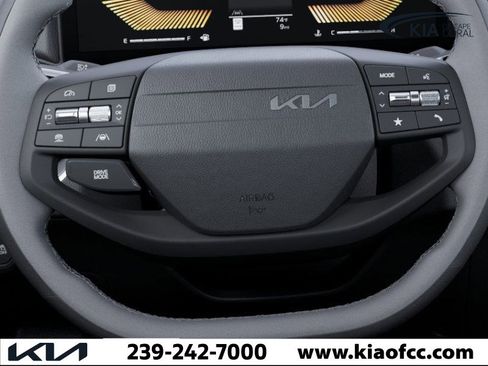 New 2026 Kia K4 EX image 22