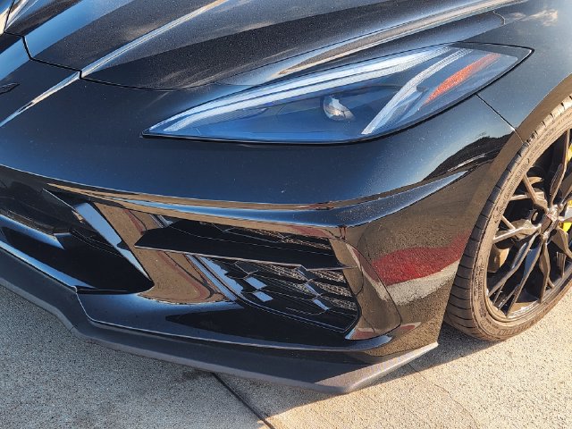Used 2025 Chevrolet Corvette Stingray Preferred Cpe w/ Z51 Performance Package RWD image 8