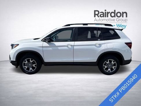 Used 2023 Honda Passport TrailSport image 4