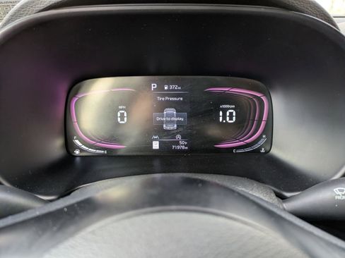 Used 2023 Kia Soul LX w/ LX Technology Package image 19