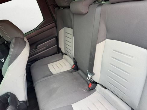 Used 2025 Toyota Tacoma TRD Sport AWD/4WD image 13