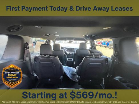 New 2026 Chrysler Pacifica Select FWD image 11