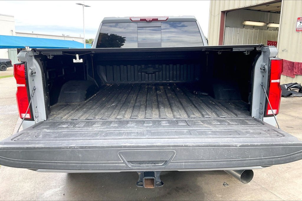 Used 2024 Chevrolet Silverado 2500 LTZ w/ LTZ Plus Package AWD/4WD image 35