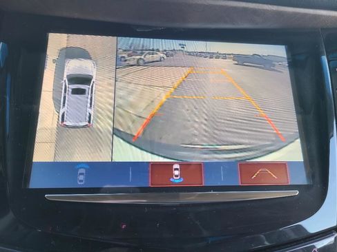 Used 2020 Cadillac Escalade Premium Luxury image 21