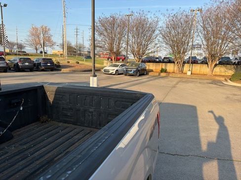 Used 2018 Ford F150 XLT image 13