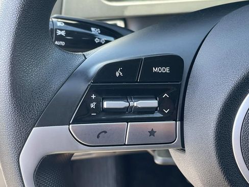 Certified 2025 Hyundai Elantra Hybrid FWD image 21