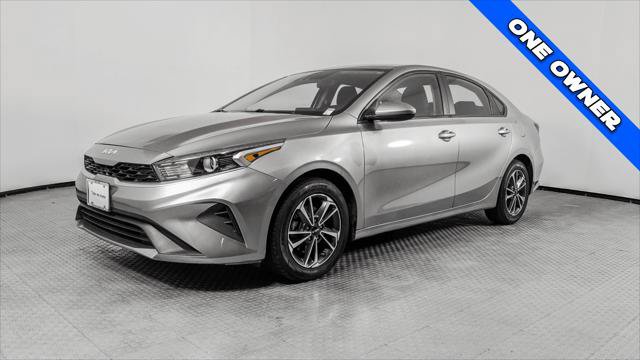 Used 2024 Kia Forte LXS FWD image 2