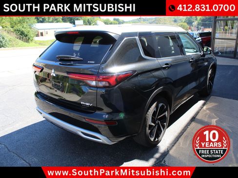Used 2025 Mitsubishi Outlander SEL AWD/4WD image 9