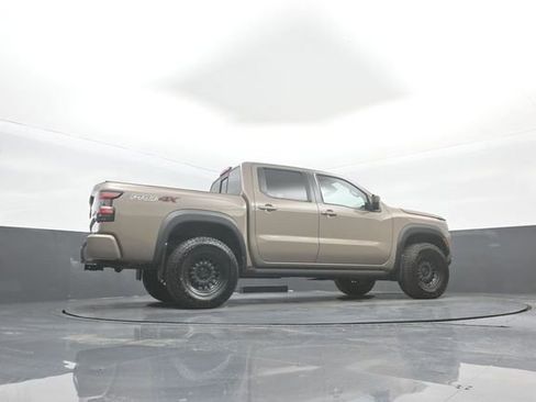 Used 2022 Nissan Frontier PRO-4X AWD/4WD image 39