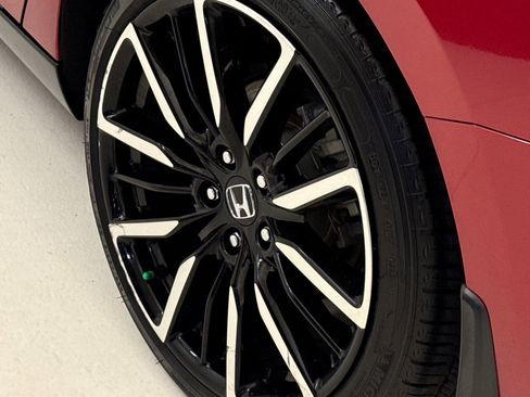 Certified 2025 Honda Accord Touring image 11