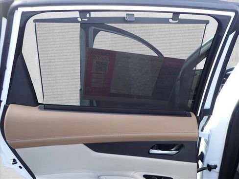 Used 2025 Nissan Murano Platinum w/ Cargo Package image 12